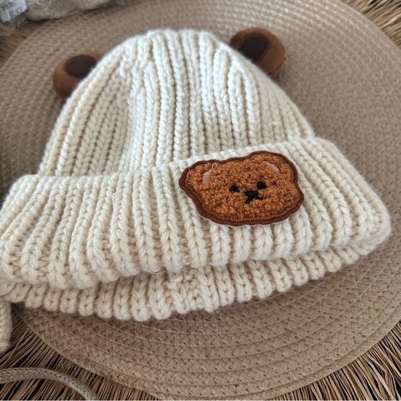 Toddler/baby set of 3 hats and scarf, beige neutral unisex colors warm cozy boho - Picture 6 of 7